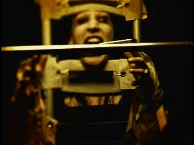 Rihanna es la inspiración del nuevo álbum de este polémico rockero, aunque usted no lo crea