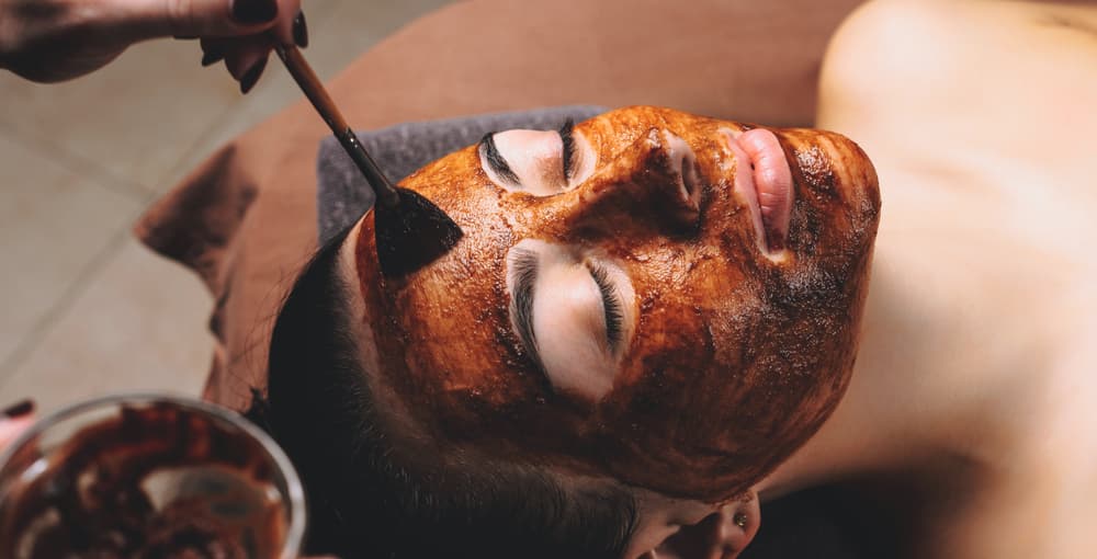 El café es el mejor exfoliante para tu piel: 5 maneras de aplicarlo según tus necesidades