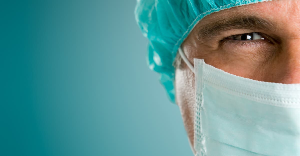 Con solo mirarte el doctor descubre estos 7 datos valiosos sobre tu salud (sin hacer adivinación)