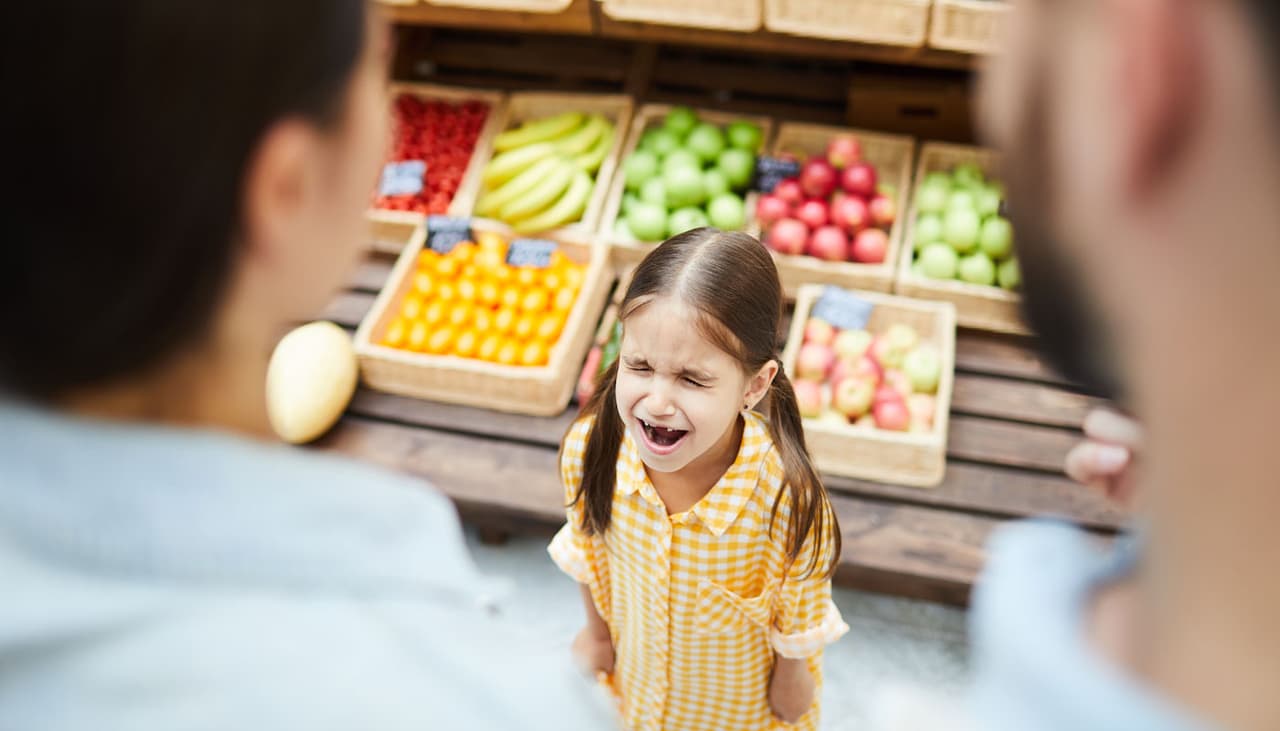 Para calmar un berrinche necesitas abrazar a tu hijo por 20 segundos: te explicamos
