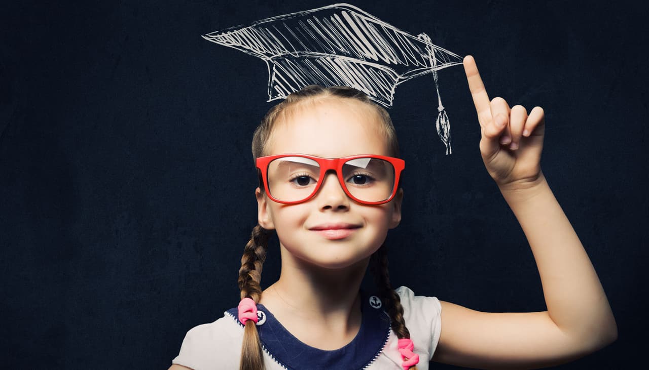 Las personas más inteligentes comparten el mes de nacimiento, según la ciencia