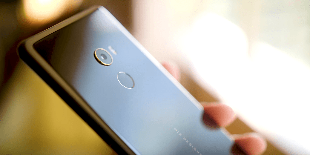 Conoce al Xiaomi Mi Mix 2: como el Galaxy S8 pero mucho más barato