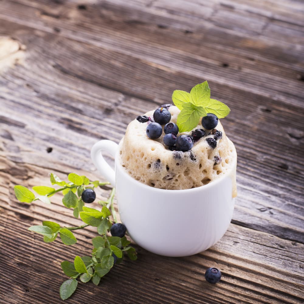 3 mug cakes con pocas calorías para disfrutar de los antojos sin preocupaciones