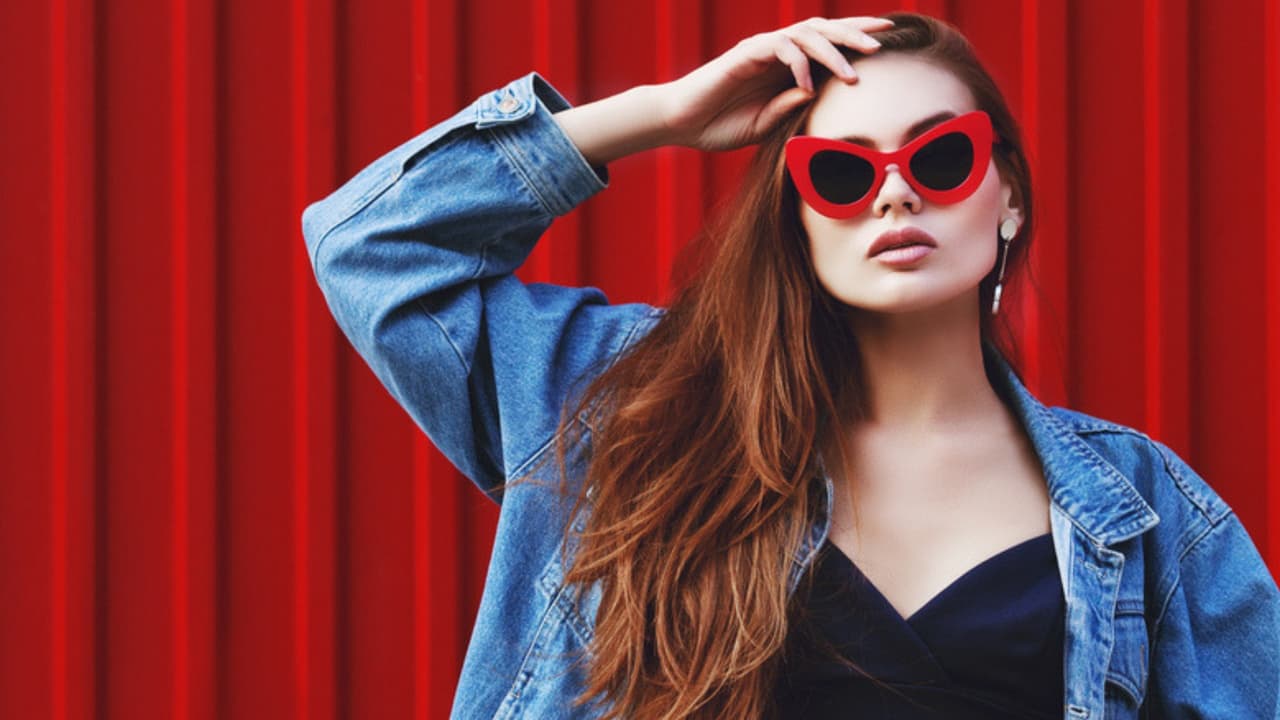 ¡Potencia tu look! 8 accesorios que serán tendencia en el 2019 y que resaltan todo outfit