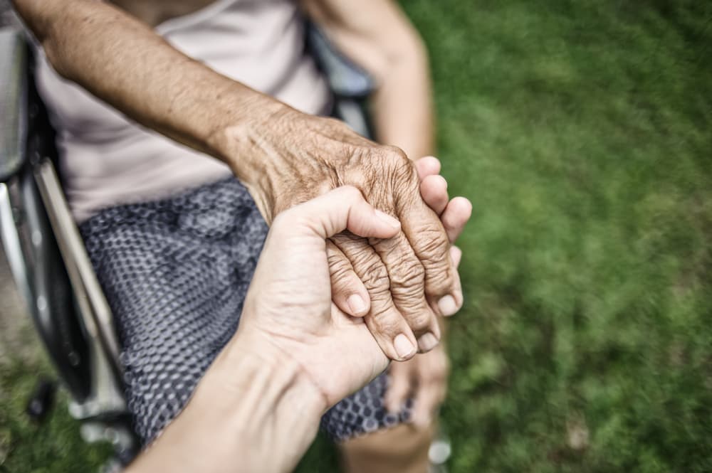 Vivir mil años sin envejecer: un médico que cree en la inmortalidad explica cómo es posible