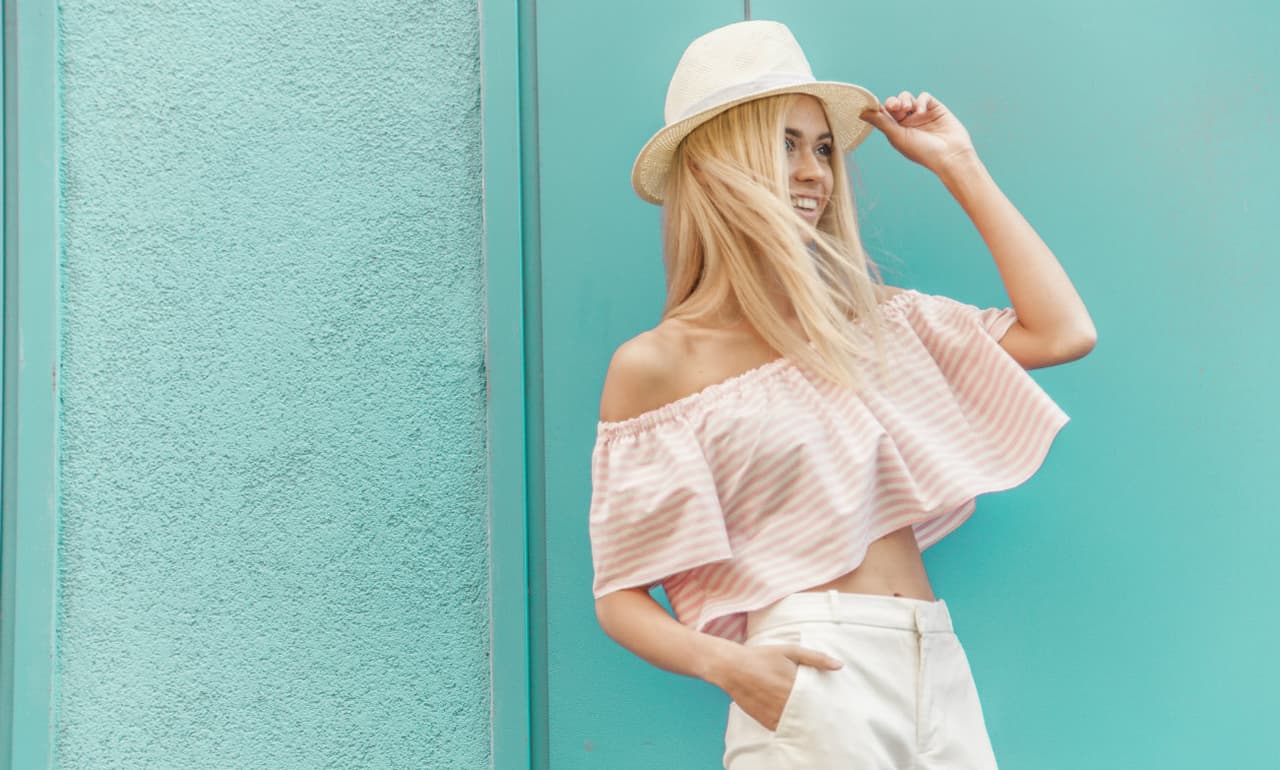 Los 3 tipos de bra que quedan mejor con la ropa de verano (no se asoman ni se transparentan)