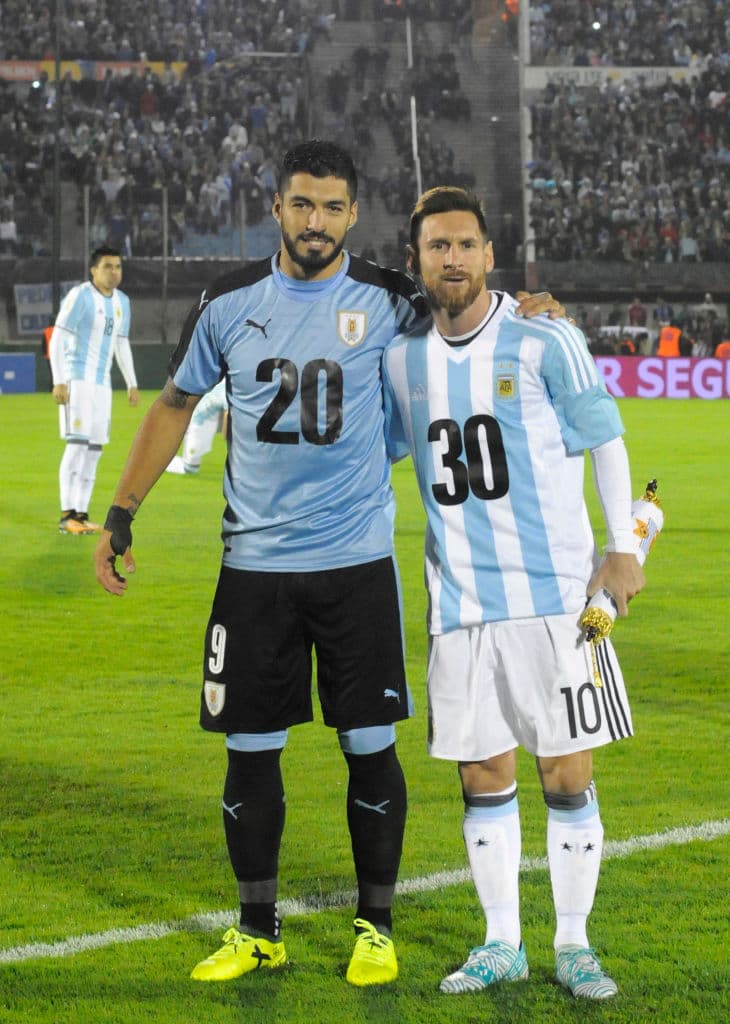 Suárez y Messi juntos en busca de la organización del Mundial 2030
