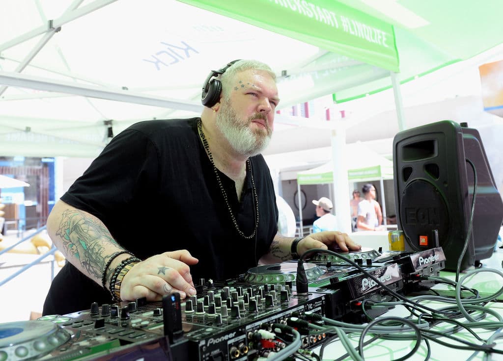 ¡Supertalentosos! A estos actores de GOT les corre la música por las venas y no lo sabías