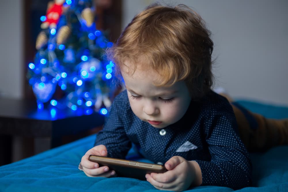  ¿Por qué los niños deben esperar antes de usar smartphones y tablets?