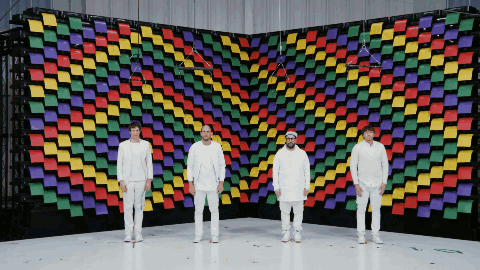 Una banda, 567 impresoras y mucho papel: Ok Go intenta superarse a sí misma con su nuevo video