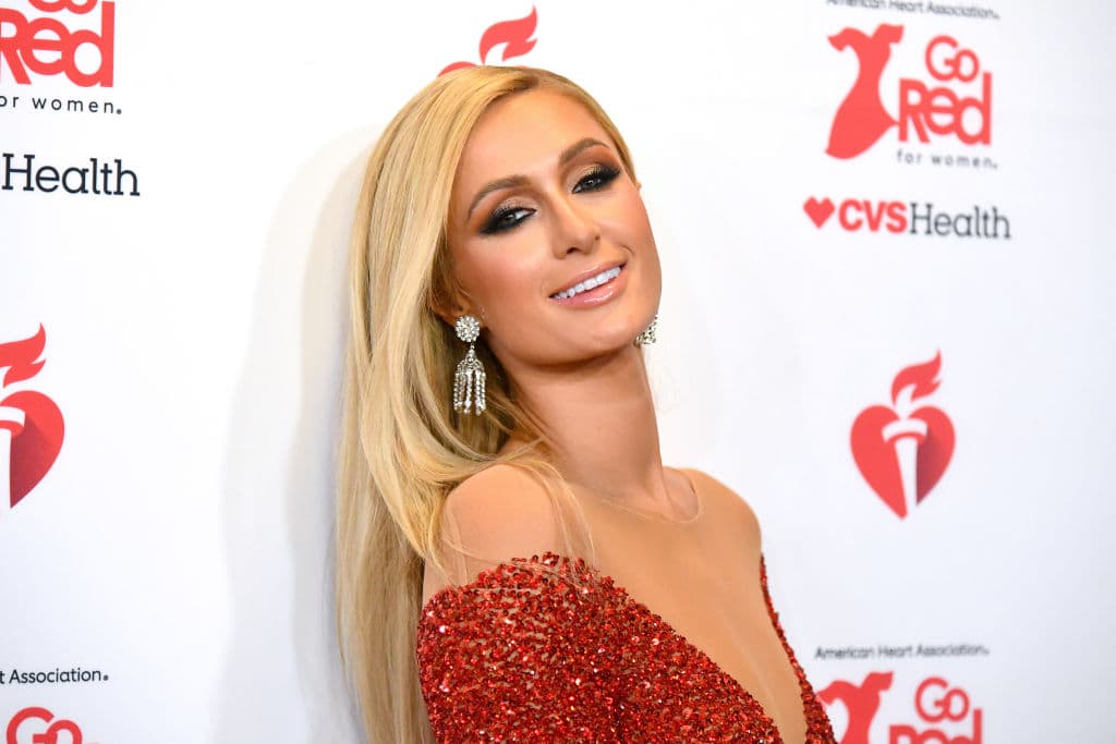Paris Hilton rumbo al altar: el empresario Carter Reum le pidió matrimonio en la playa