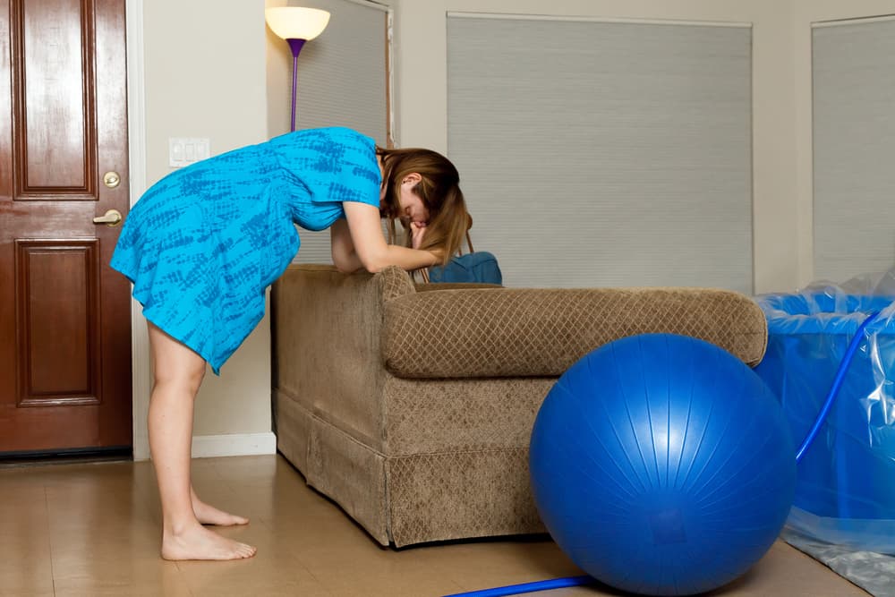 Las mejores posiciones para dar a luz (Un derecho de las mujeres que pocas conocen)