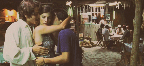 5 películas para enamorarte de Diego Luna