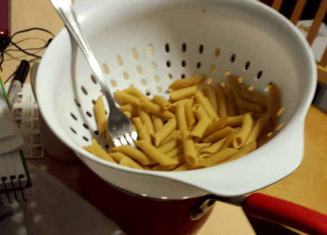 Estas personas cocinaron estando borrachas, y el resultado es MUY gracioso