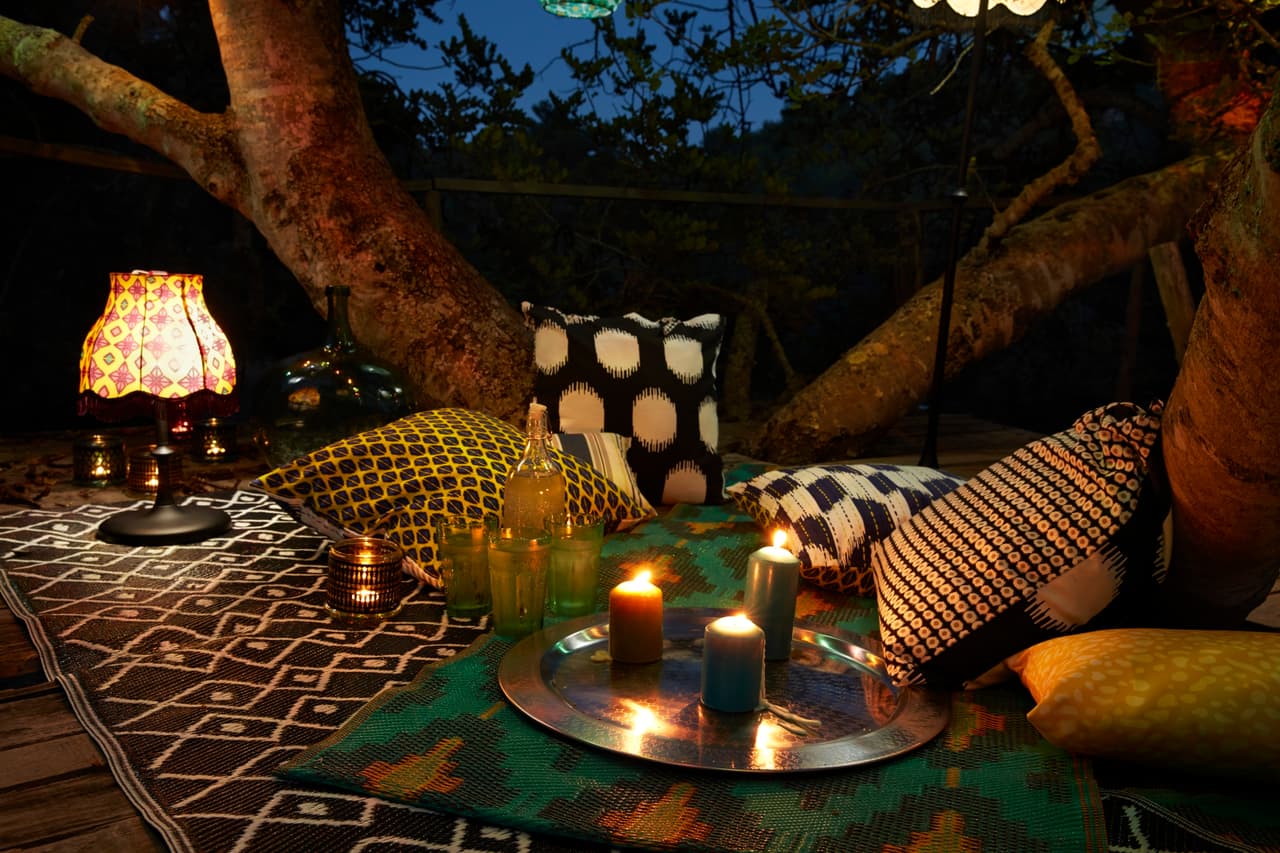 5 lámparas perfectas para iluminar y decorar tu patio