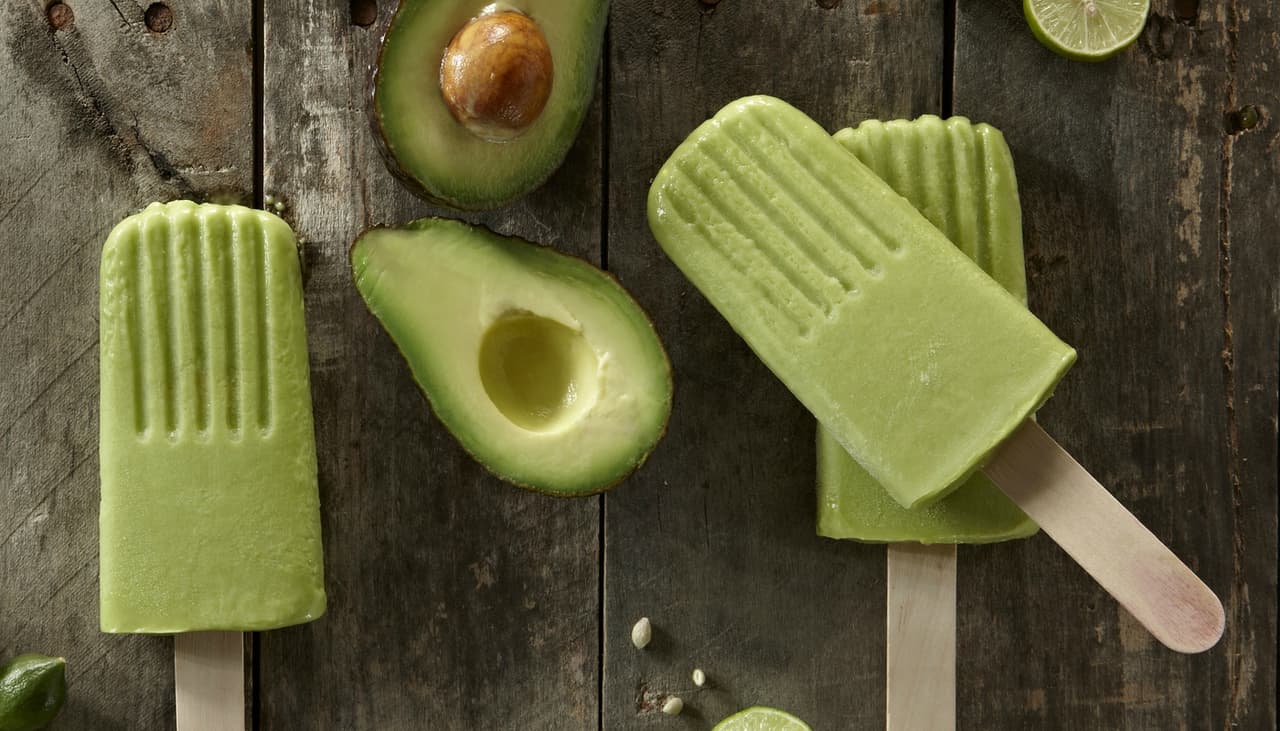 Paleta de aguacate: una receta refrescante y nutritiva (2 minutos + 4 ingredientes)