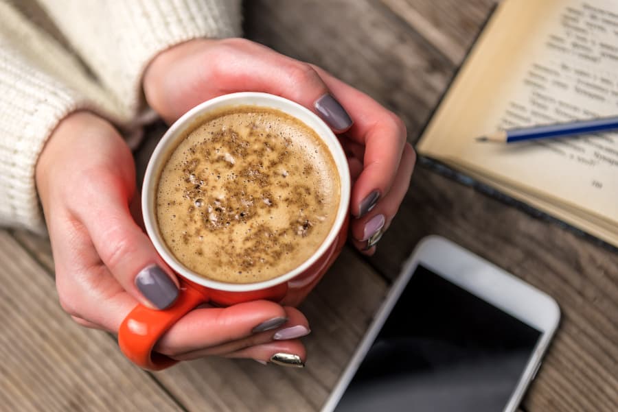 Instapoetas: una nueva forma de arte literario en una red dedicada a lo visual