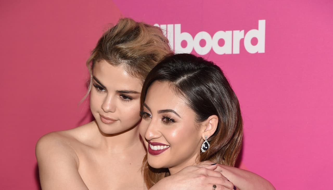 Selena Gómez y la amiga que le donó un riñón terminaron su larga relación: es triste, pero justo