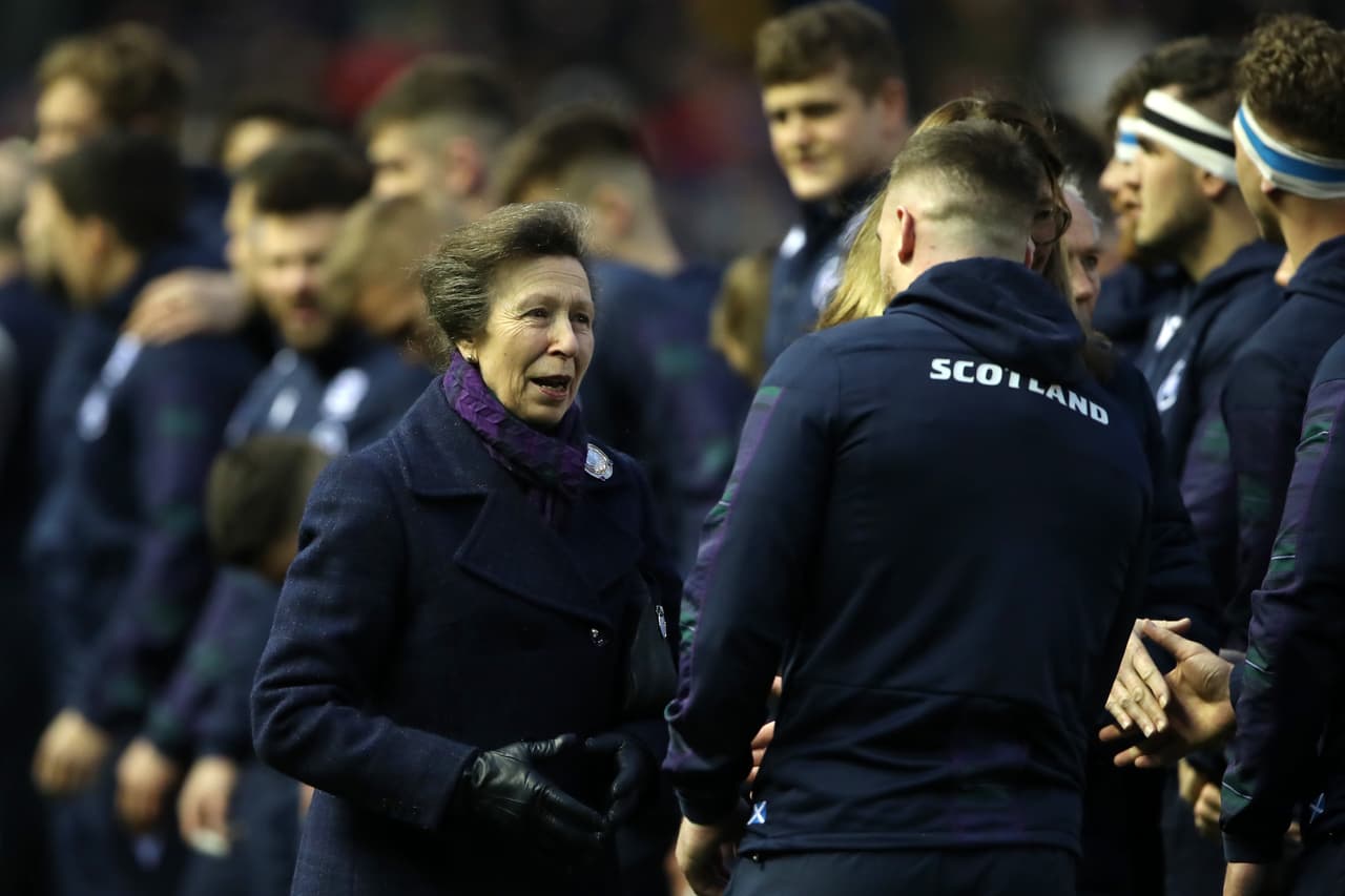 La princesa Ana le advirtió a los miembros de la realeza por qué no les conviene ser rebeldes