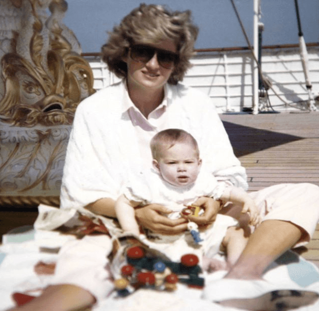 ¡Lady Di le hacía travesuras a sus hijos! Las historias de Harry y William te harán sonreír de ternura