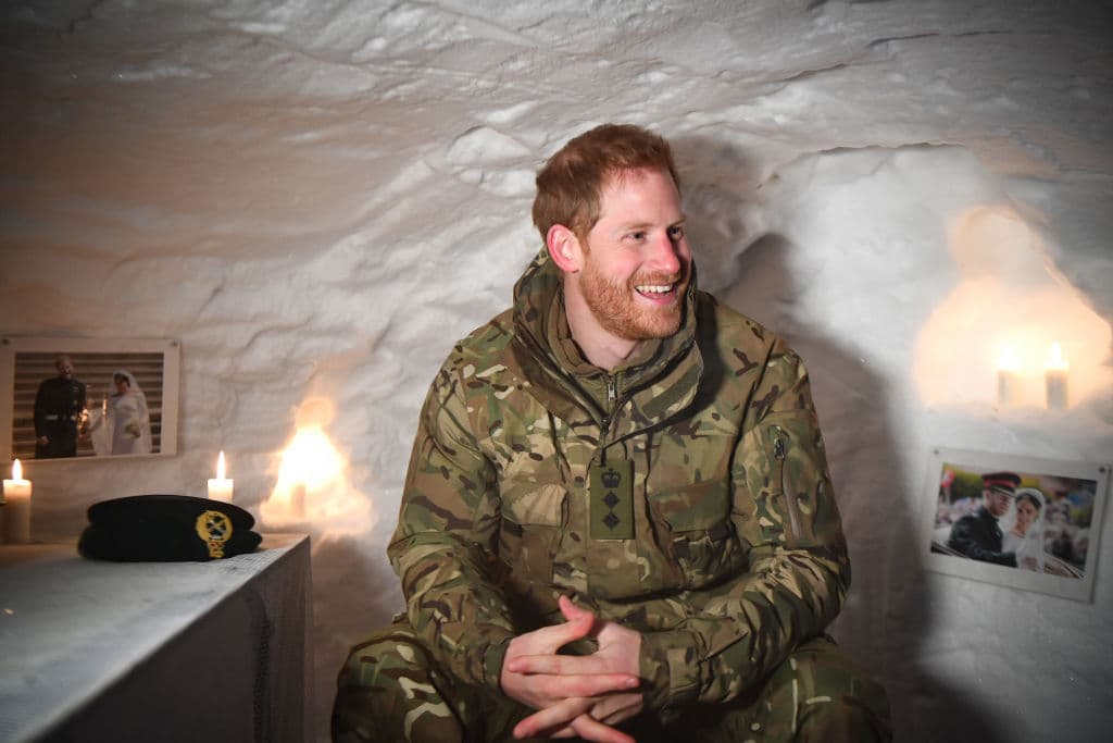 Lo que Harry hizo por su amigo en el ejército nos hace entender por qué Meghan está loca por él