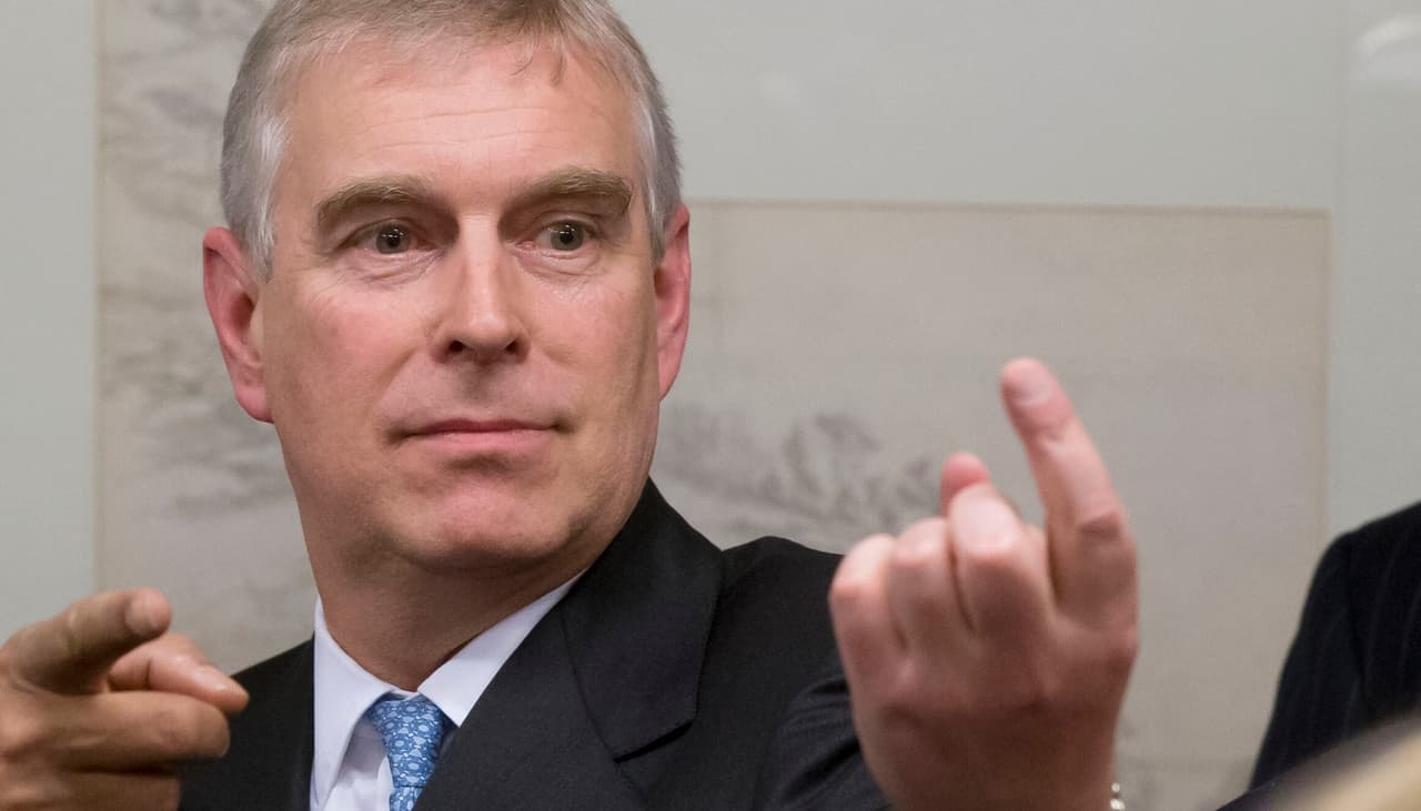 Caso Epstein: El expríncipe Andrés queda en libertad tras declarar en comisaría