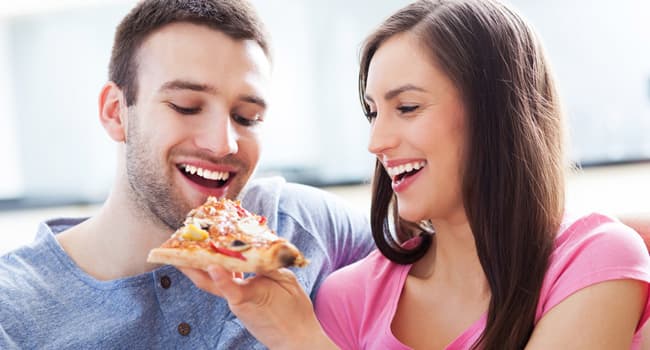 Tu marido podría ser el culpable de tu aumento de peso, según un estudio