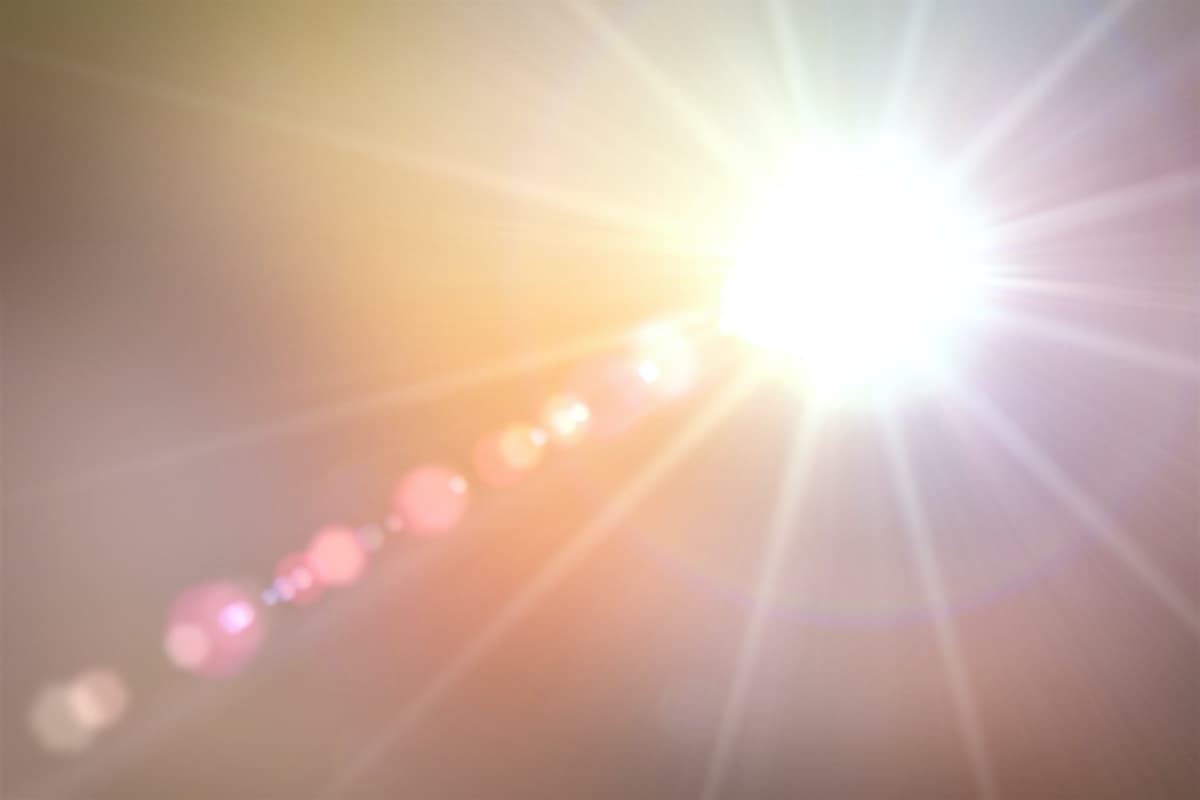 La manera de retocar tu bloqueador solar si ya estás maquillada