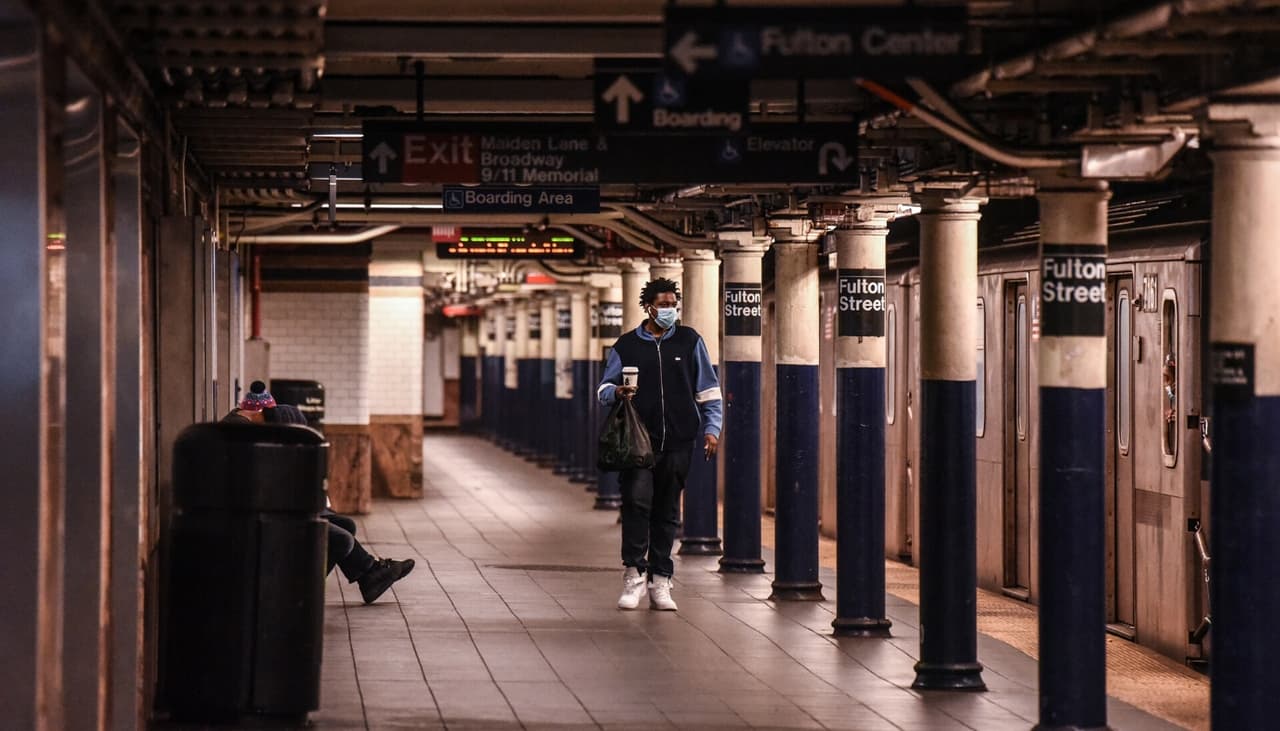 Cambridge propone medidas para levantar cuarentena y no tener tantos contagios de coronavirus