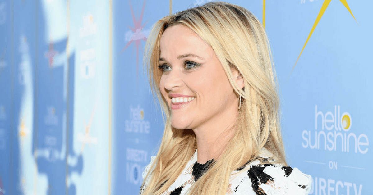 Reese Witherspoon pidió a su hijo que le dé clases de TikTok: morirás de ternura