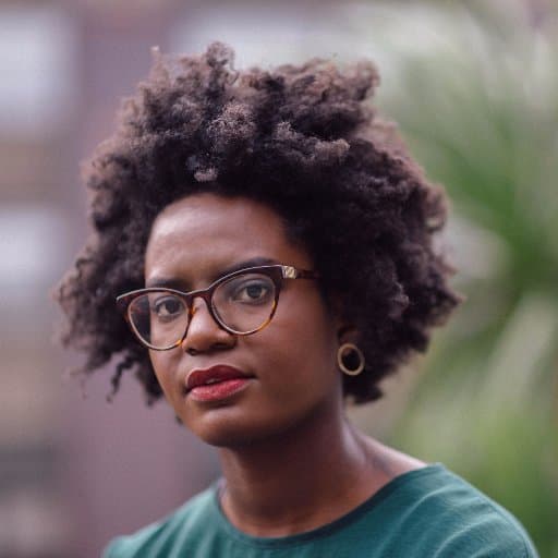 Emma Watson recomendó este libro en Instagram y la red social ESTALLÓ