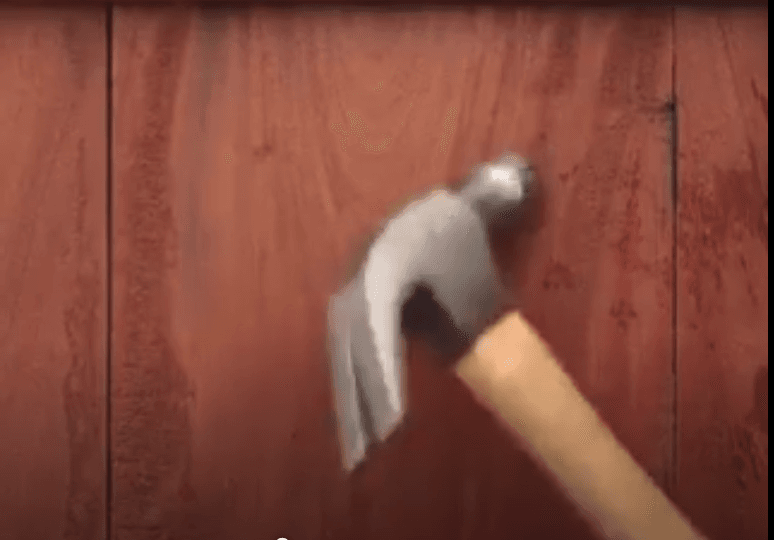 ¿Usar una papa para cambiar una lámpara rota? Mira este y otros trucos que te sacarán de un apuro