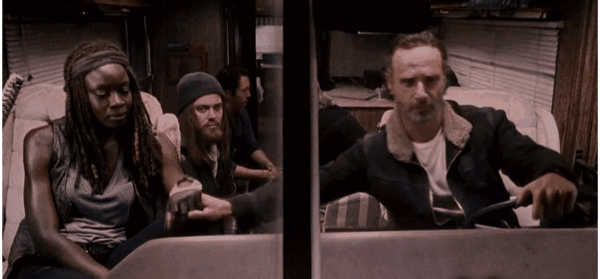 15 escenas de The Walking Dead donde el amor lo es todo