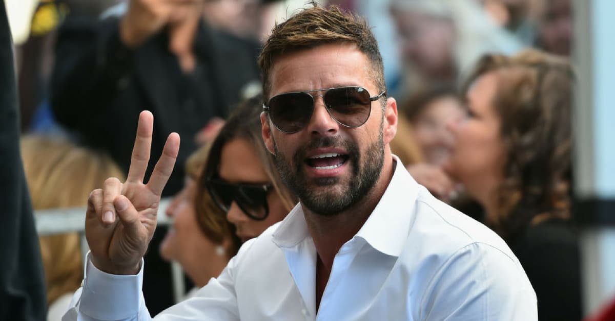 Esta es la envidiable vida playera que Ricky Martin y su esposo disfrutan este verano