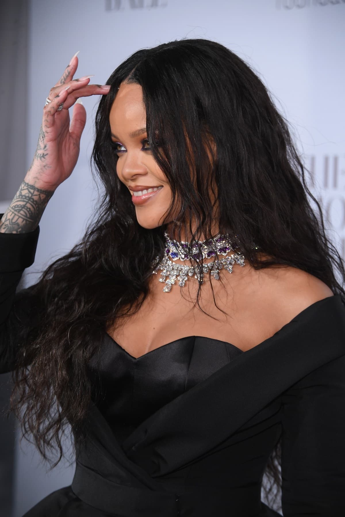 Rihanna celebra su cumpleaños de la forma más Rihanna posible: ¡con un unicornio!