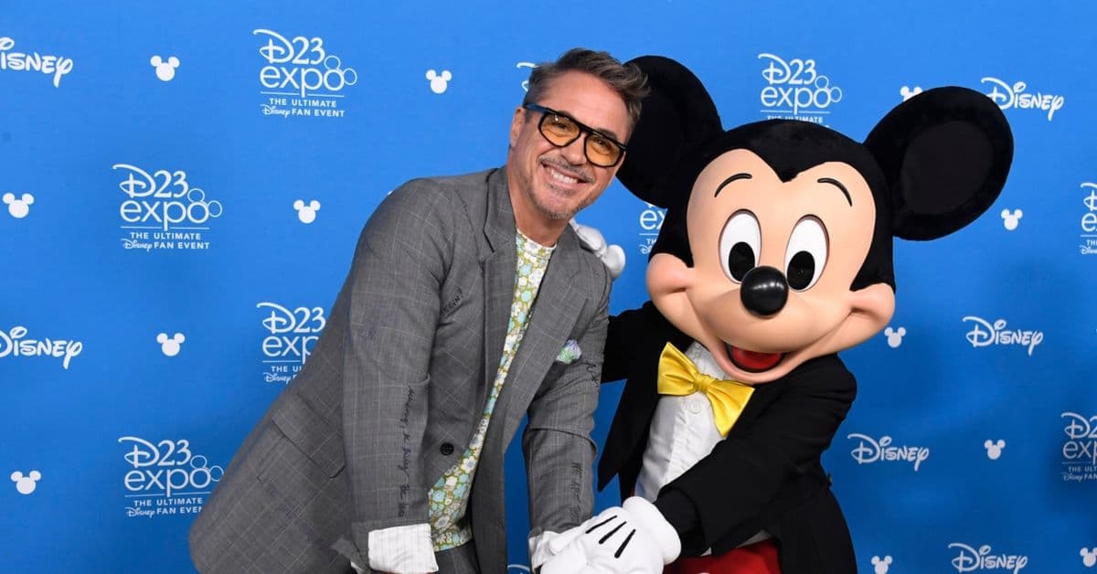 Robert Downey Jr. se desprendió de la armadura de Iron Man en el primer tráiler de 'Dolittle' 