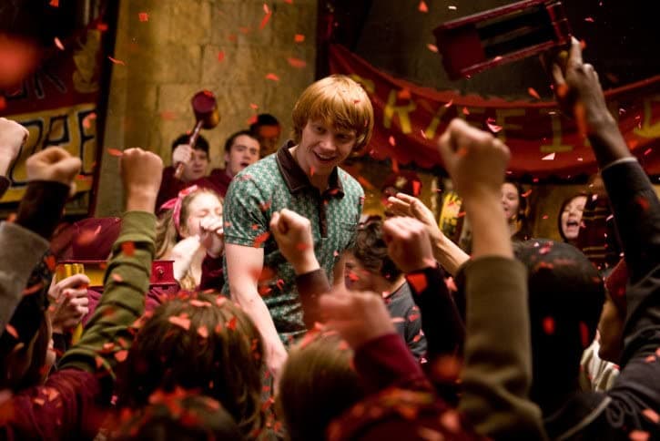 Los gemelos Weasley ayudaron a Ron a entrar al equipo de Quidditch, pero no te diste cuenta (él tampoco)