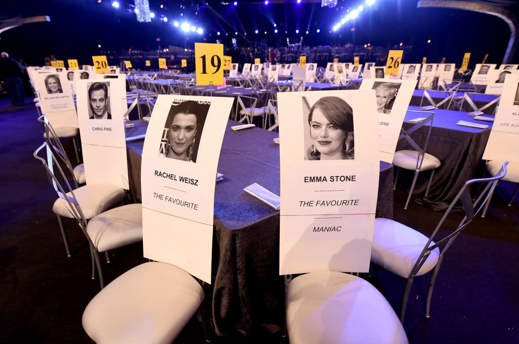 De Timothée leyendo un libro a Rami Malek perdido en plena fiesta: los SAG Awards y sus mejores memes