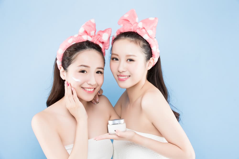 Rodillo de jade: el mejor secreto de belleza oriental para lograr una piel de porcelana