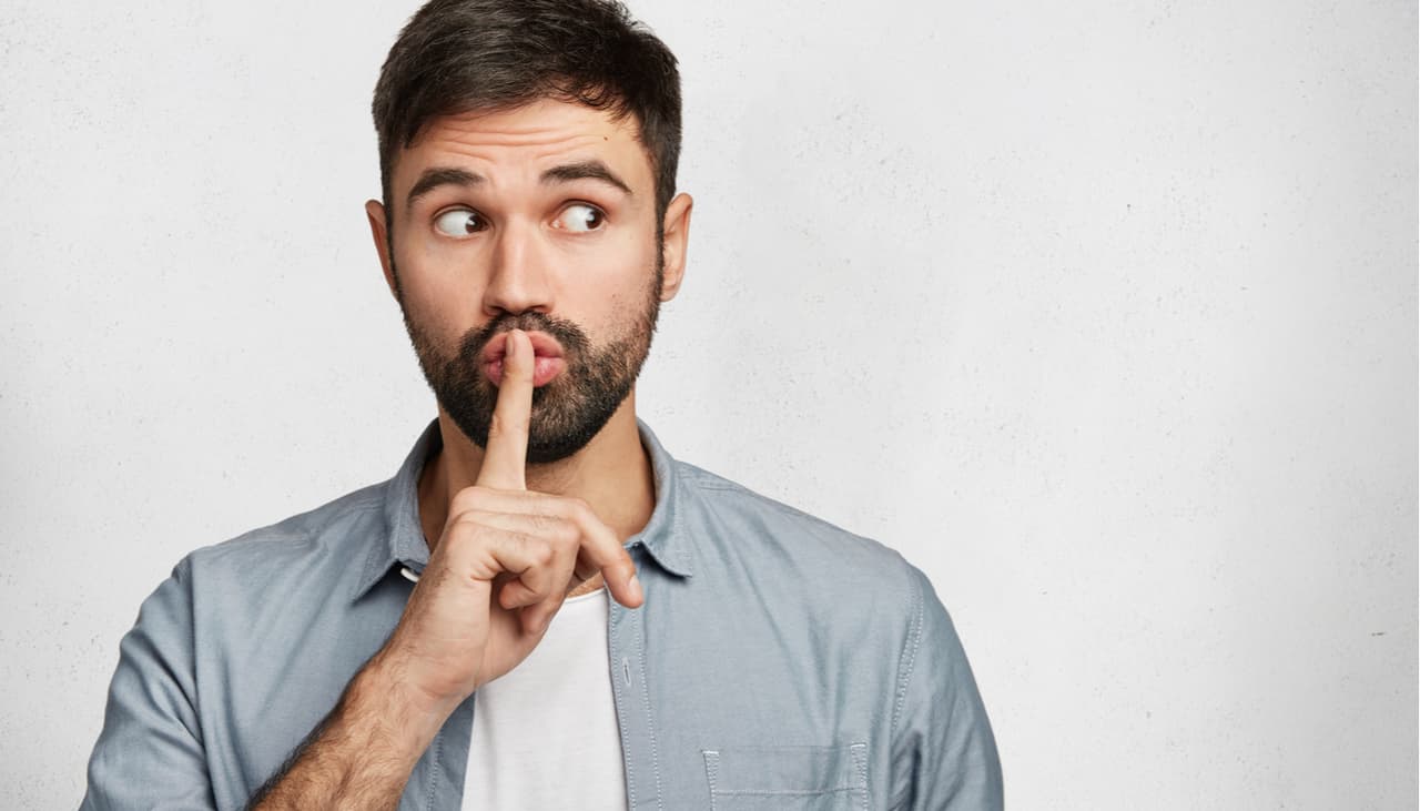 Luisito Comunica intentó disculparse con otra foto, pero lo empeoró: te explicamos por qué