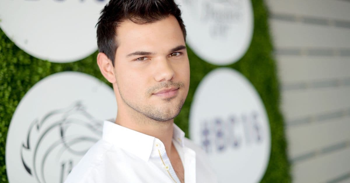 Jacob de 'Crepúsculo', se puso más guapo y tu adolescente interior se va a desmayar