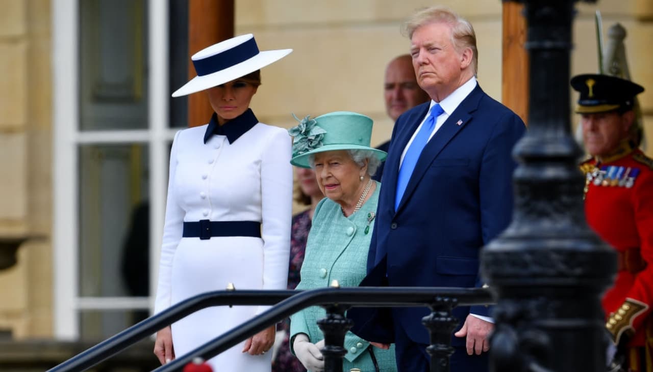 ¿Por qué las mujeres de la familia real se vistieron de blanco para la visita de Donald Trump?