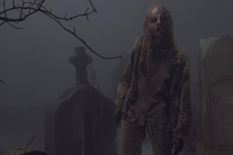 The Walking Dead: primera imagen de Alpha, la escalofriante líder de los Susurradores