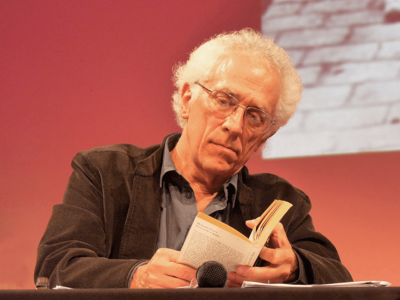 Murió Tzvetan Todorov, el filósofo que se adelantó a explicar nuestros tiempos