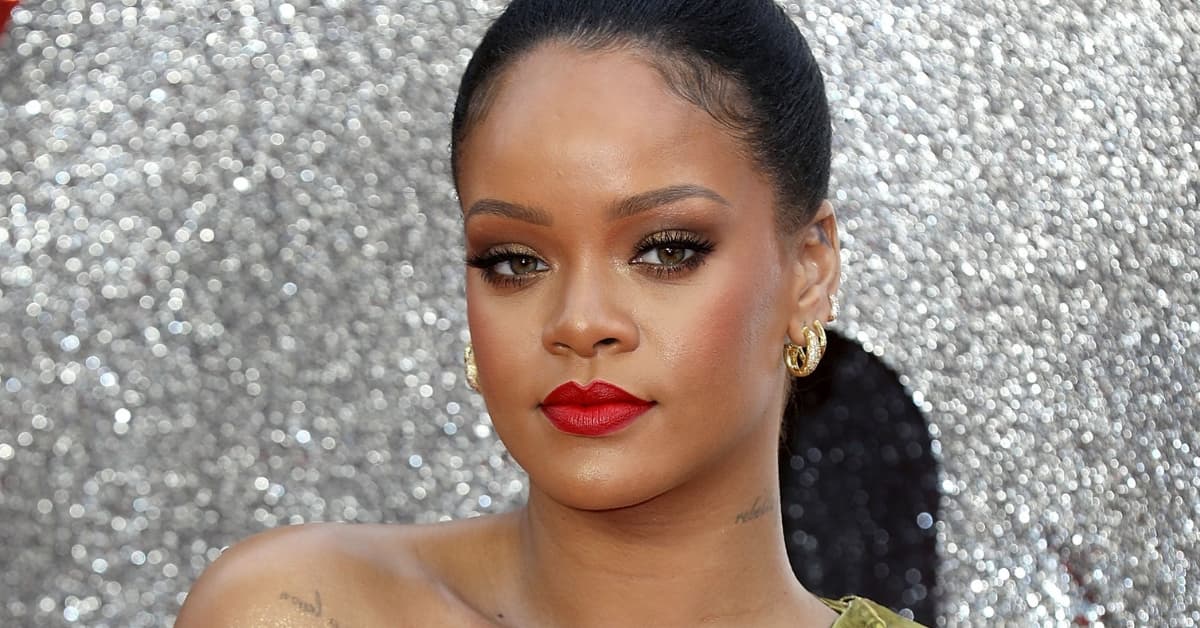 Estos looks de Rihanna son PERFECTOS para las mujeres que aman sus curvas