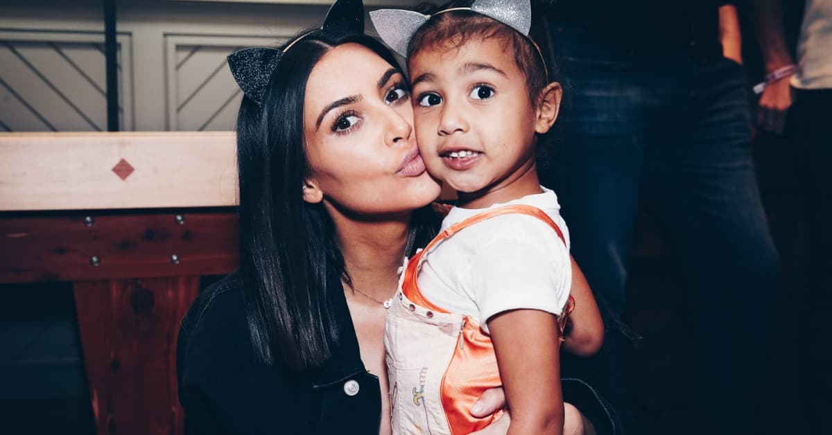 Kim Kardashian compartió fotos del baby shower de su cuarto hijo ¡El más TRANQUILO de todos sus retoños!