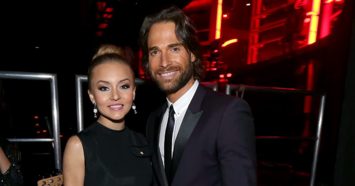 Sebastián Rulli nos hizo explotar de amor con esta romántica declaración a Angelique Boyer