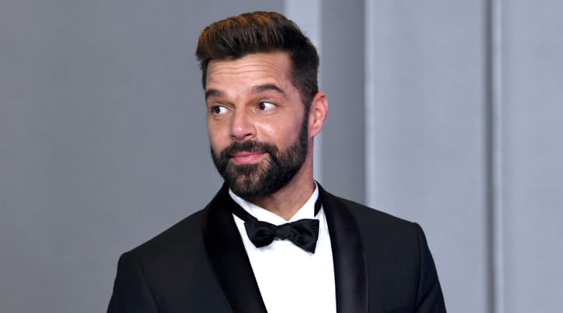 Ricky Martin le puso una playerita a su bebé que VAS A AMAR
