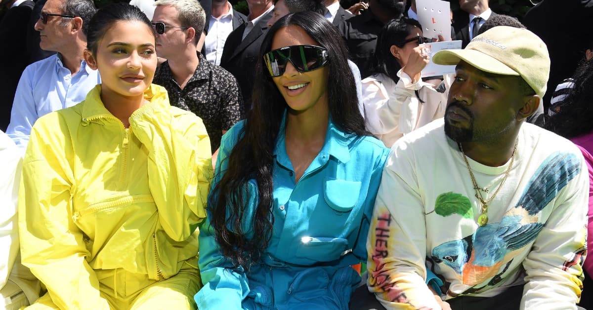 Kim se convirtió en la gemela 'peliazul' de Kylie Jenner, ¡son igualitas y se ven hermosas!