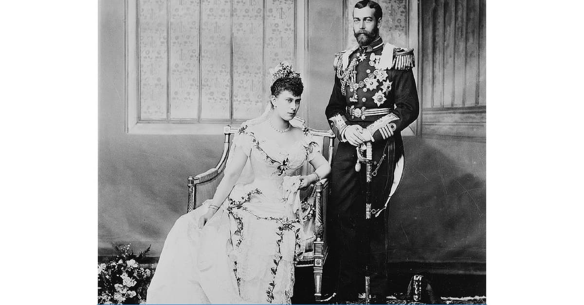 De excéntricos a elegantes: 5 generaciones de vestidos de novia de la familia real británica